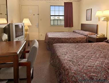 Rodeway Inn Muskogee Exterior foto